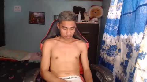 Snapshot of primohunterz chatting on February 12, 5:13 am primohunterz online show from February 12, 5:13 am