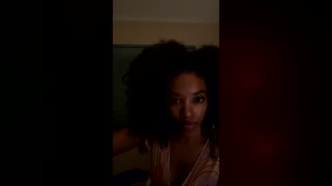 primrose22 online show from July 25, 5:27 am