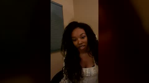 primrose22 online show from July 26, 2:53 am