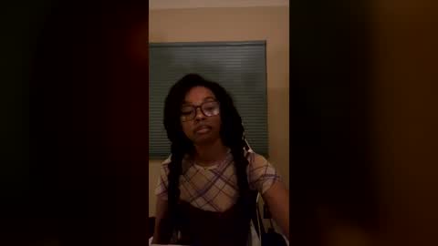primrose22 online show from July 28, 4:19 am