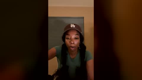 primrose22 online show from August 1, 4:34 am