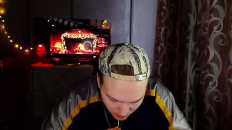 Snapshot of princ4real chatting on February 19, 12:22 pm prince online show from February 19, 12:22 pm