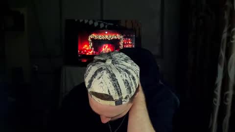 Snapshot of princ4real chatting on February 26, 4:03 pm prince online show from February 26, 4:03 pm