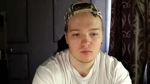 Snapshot of princ4real chatting on March 6, 10:30 am prince online show from March 6, 10:30 am