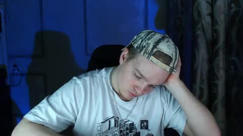 Snapshot of princ4real chatting on March 12, 10:17 pm prince online show from March 12, 10:17 pm