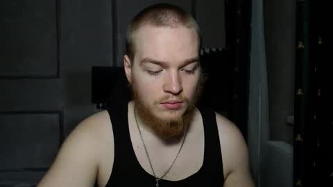 Snapshot of princ4real chatting on February 18, 10:33 am prince online show from February 18, 10:33 am