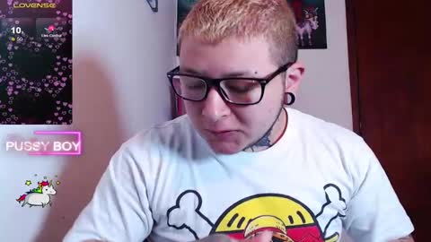 Prince online show from February 2, 4:32 pm