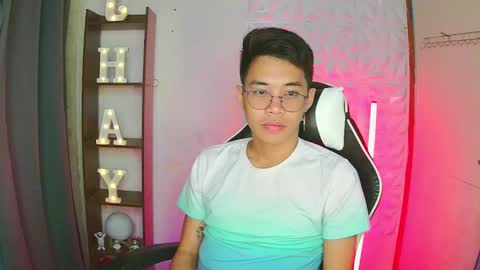 prince_harrison online show from October 29, 1:24 pm