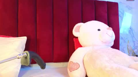 PRINCEPOPPY  online show from November 5, 9:04 pm