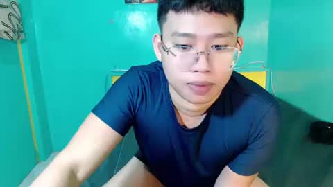 prince_valx online show from May 5, 10:34 am