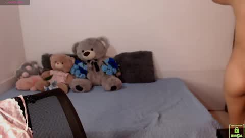 An online show from March 30, 8:43 pm