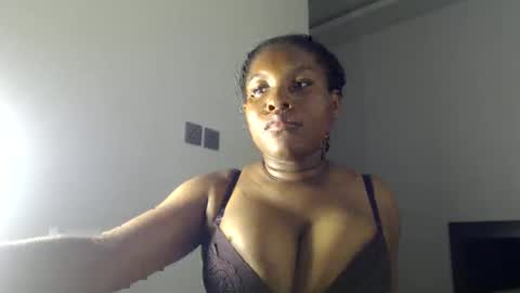 Snapshot of princess_karinaa chatting on April 11, 8:02 pm Karina online show from April 11, 8:02 pm