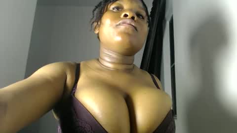 Snapshot of princess_karinaa chatting on April 21, 7:28 pm Karina online show from April 21, 7:28 pm