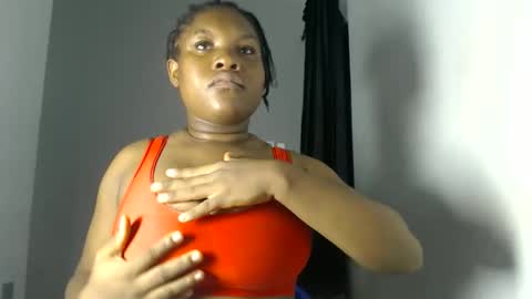 Snapshot of princess_karinaa chatting on April 26, 5:38 am Karina online show from April 26, 5:38 am