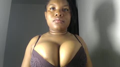 Snapshot of princess_karinaa chatting on May 4, 5:14 am Karina online show from May 4, 5:14 am