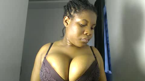 Snapshot of princess_karinaa chatting on May 8, 5:57 am Karina online show from May 8, 5:57 am
