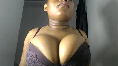 Snapshot of princess_karinaa chatting on May 11, 7:11 pm Karina online show from May 11, 7:11 pm