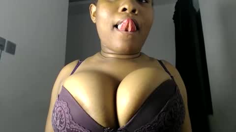 Snapshot of princess_karinaa chatting on May 17, 7:32 pm Karina online show from May 17, 7:32 pm