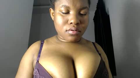 Snapshot of princess_karinaa chatting on May 18, 4:51 am Karina online show from May 18, 4:51 am