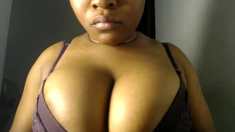 Snapshot of princess_karinaa chatting on June 1, 4:47 am Karina online show from June 1, 4:47 am