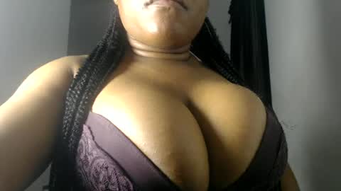 Snapshot of princess_karinaa chatting on July 6, 7:38 pm Karina online show from July 6, 7:38 pm