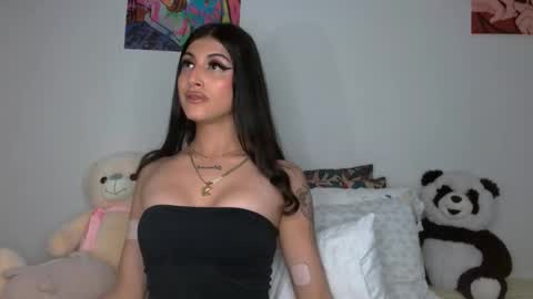 Sophie online show from October 31, 5:08 am