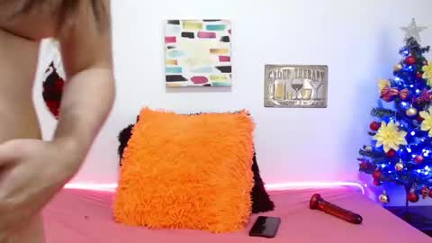 Rose online show from December 14, 1:28 am