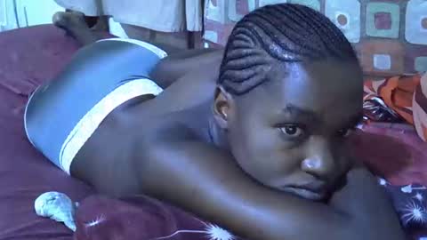 princess_scovia online show from November 1, 12:01 am