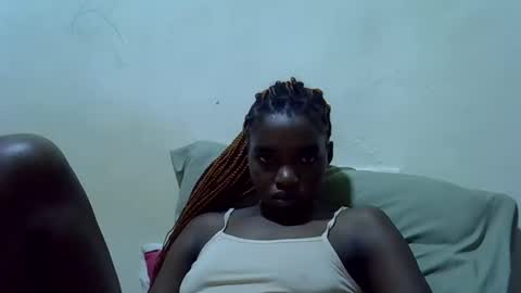 princess_scovia online show from December 16, 7:13 am