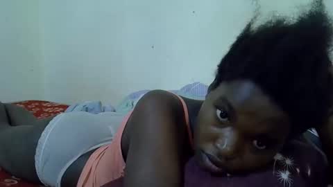 princess_scovia online show from April 15, 8:10 am