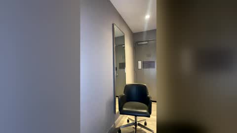 Princess Soraya online show from January 17, 1:54 am