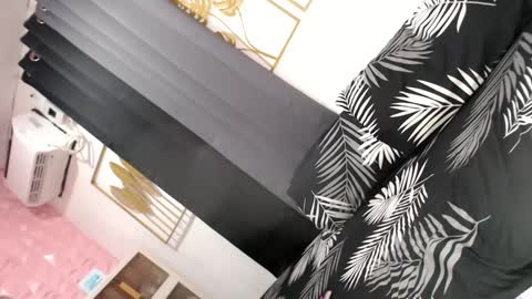 Estela online show from February 26, 4:24 pm