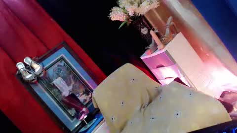 Snapshot of princess_thea123 chatting on May 12, 12:13 pm My Love online show from May 12, 12:13 pm