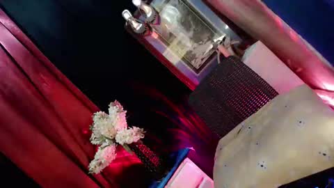 Snapshot of princess_thea123 chatting on May 31, 12:01 pm My Love online show from May 31, 12:01 pm