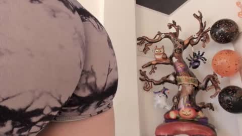 princess_tokyo_ online show from October 30, 4:47 am