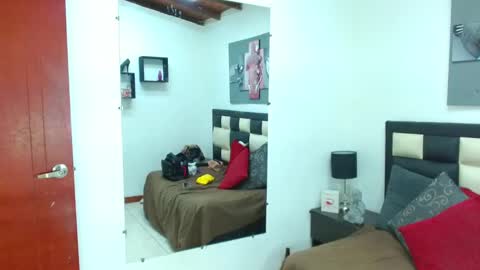 princess_violetx online show from February 12, 11:27 am