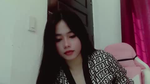 princessaliana online show from December 5, 5:37 am