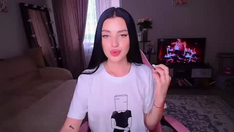 princessamira1 online show from June 28, 6:08 am