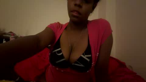 Snapshot of princessbellawellababy chatting on July 18, 8:18 am princessbellawellababy online show from July 18, 8:18 am