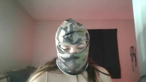 princessicekitten online show from March 14, 1:44 am