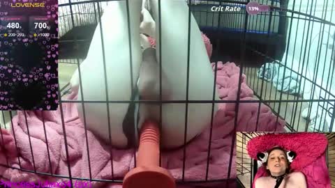 Snapshot of princessjuliaxo4 chatting on February 7, 12:25 am PrIncessJulia0X online show from February 7, 12:25 am