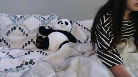 princessleenhu online show from April 21, 1:53 am