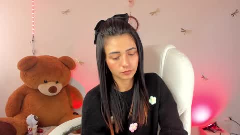 princessluna_14 online show from October 4, 9:46 pm