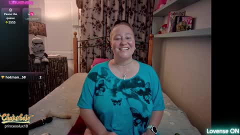 Lux Alot Luxi online show from February 15, 8:22 pm