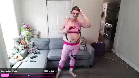Snapshot of princessstarpuppybi chatting on July 28, 5:23 pm PuppyAshley online show from July 28, 5:23 pm