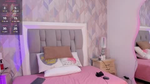 Marcela online show from October 26, 6:58 pm