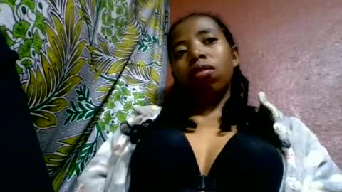 prisca880319 online show from June 29, 10:15 am