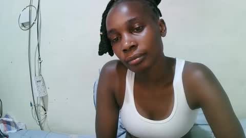 pritty_amber online show from April 6, 7:59 pm