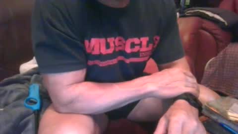 Snapshot of probody chatting on December 7, 10:06 pm MUSCLEGOD online show from December 7, 10:06 pm