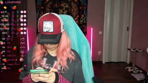 Snapshot of project_hisoka44 chatting on January 3, 2:08 pm Di online show from January 3, 2:08 pm